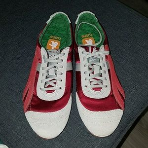 CUSHE Vinyl womens red/gray sneaker sz 6